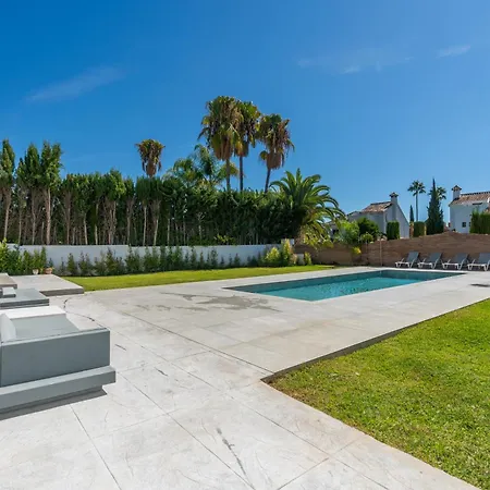 Newly Renovated 6 Bdrm Grand W Pool And Views * Marbella